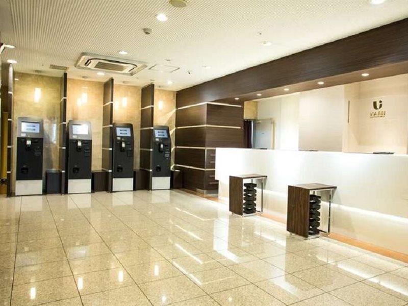 Via Inn Shin Osaka West Eksteriør billede