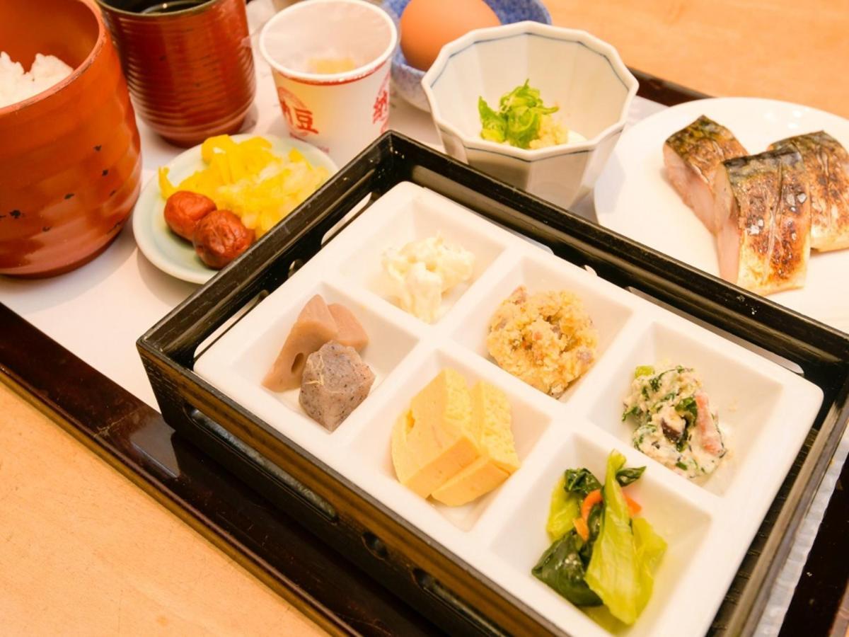Via Inn Shin Osaka West Eksteriør billede