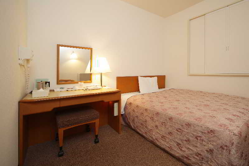 Via Inn Shin Osaka West Eksteriør billede